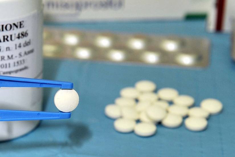 Aborto, la Regione Marche respinge la Ru486 nei consultori