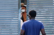 Una valanga di richieste d'asilo. l'assalto dei migranti ai tribunali