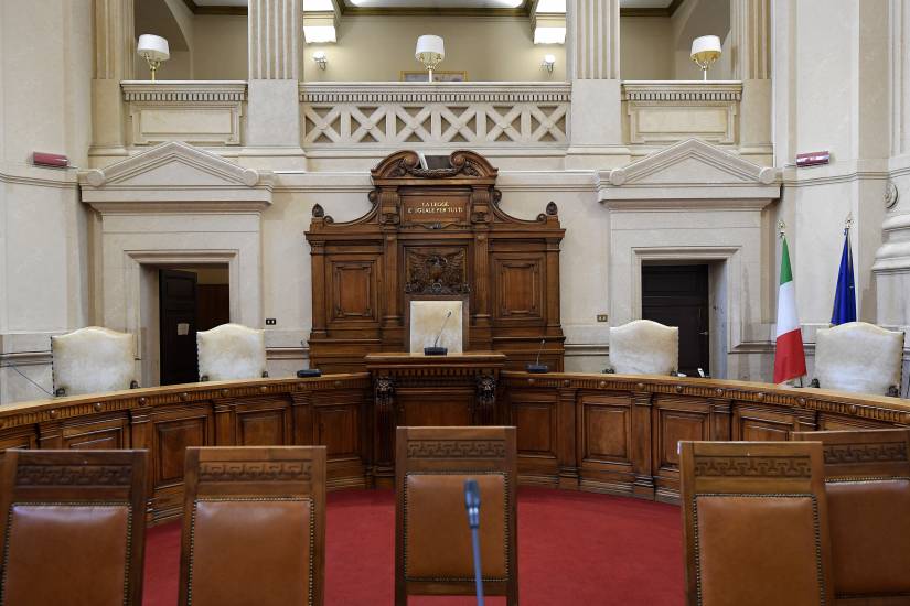 Crotone, evade dai domiciliari per problemi con la moglie: Cassazione lo assolve