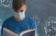 Tribunali e proteste, scuola nel caos