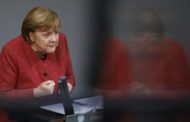 Quell'orrenda conta dei morti che unisce Merkel e Bolsonaro