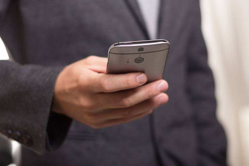 Whatsapp, paura per la privacy