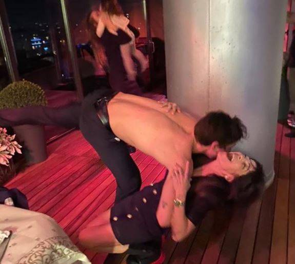 Zaniolo, il tango con la mamma scatena la bufera: 