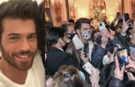 Assembramenti intorno a Can Yaman. L'attore si becca 400 euro di multa