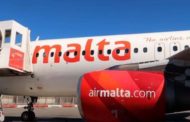 Non ha la mascherina sull'aereo. La condanna: 6 mesi di reclusione