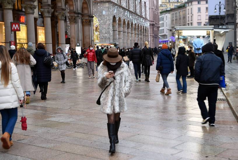 Covid, 3 regioni in zona rossa. Nove passano in 