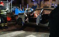 Alla guida senza patente travolge moglie e marito. Lui muore, lei gravissima