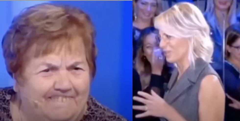 Perde la dentiera a C’è Posta per te. Ma quella parte non va in onda