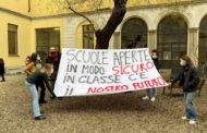 La protesta dei ragazzi (ora su fronti opposti)