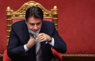 Conte in versione call-center: 