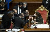 Al Senato invocano il Var o la Var?