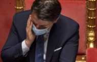 Governo, Conte pronto a ter per attirare i 