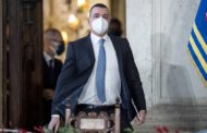 Casalino, l'antigiornalista che solo Conte vuole a Palazzo