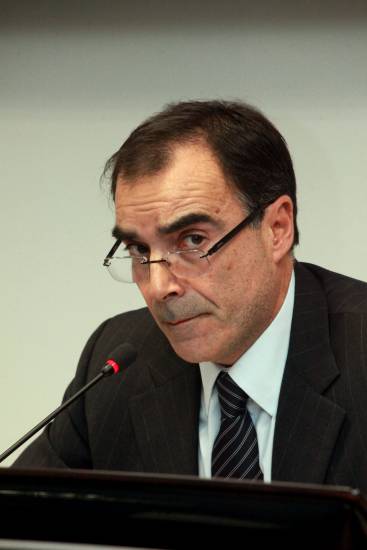 Indagato per Morandi. Diventa commissario