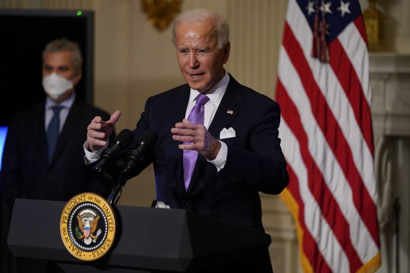 Biden rafforza l'Obamacare e difende l'aborto