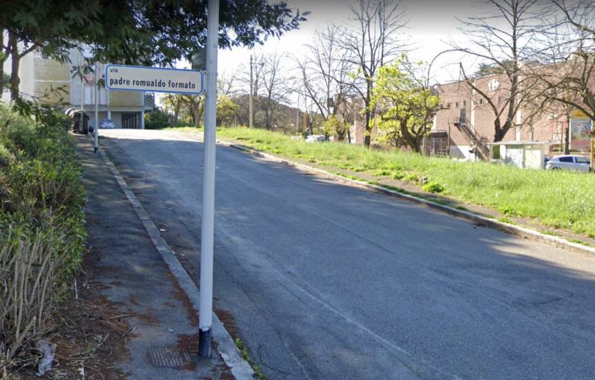 L'anziana è in ospedale, rumeni le occupano casa: 