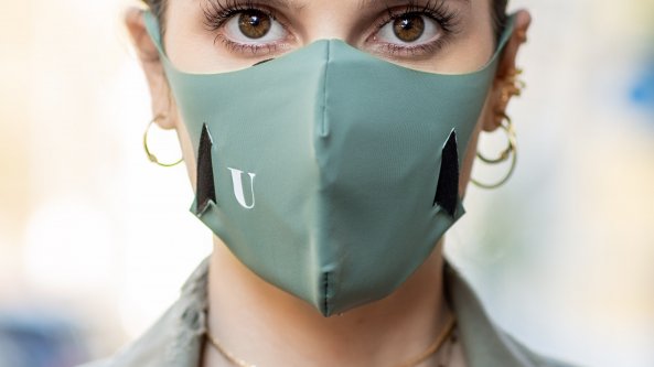 Milano, sequestrate mascherine U-mask