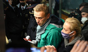 L'appartamento di Navalny a Mosca è stato perquisito