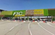 Fico cambia per salvarsi: e si pagherà il biglietto