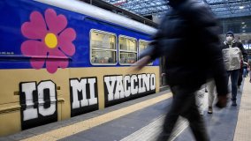 Covid, il vaccino è un affare da ricchi. Nei paesi poveri (per ora) solo 25 iniezioni