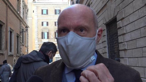 De Falco dice sì a Conte: 