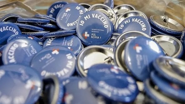 Vaccinazioni, l'Europa procede a rilento: avanti con il contagocce fino ad aprile