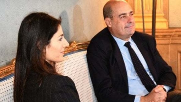 Roma, la crisi di governo avvicina Raggi a Zingaretti. La sindaca al governatore: 