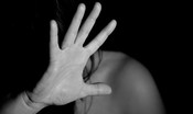 Prete indagato per abusi su minori a Enna. Il vescovo sentito in procura