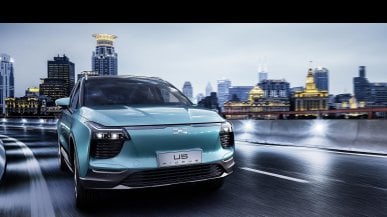 Sorpresa, la Cina frena sull'auto elettrica