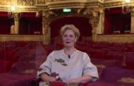 Il soprano Radvanovsky piange per il Covid: 