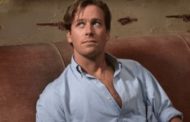 Armie Hammer lascia il set con J.Lo e si difende da accuse di abusi