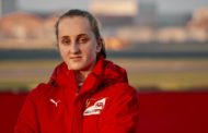 Maya Weug nell'Academy Ferrari, prima pilota donna della Scuderia