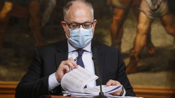 Ristori,  l’ipotesi di un nuovo scostamento di bilancio da 30 miliardi. La richiesta nel Cdm