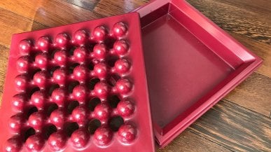 Mentre il fumo si estingue restano i posacenere d’autore
