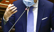 Conte chiude a Renzi e apre al 'ter', al Senato la prova decisiva