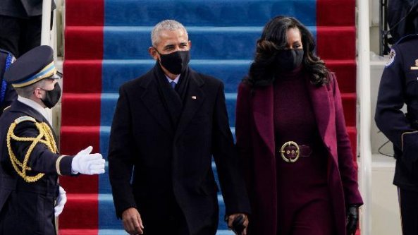 Tutti pazzi per Michelle Obama: il suo look 