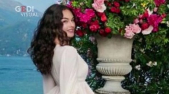 Deva Cassel sul lago di Como per D&G, la figlia di Monica Bellucci già star a 16 anni