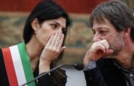 Roma, Raggi scarica Bergamo e Cafarotti: ecco l'ultimo rimpasto della sindaca 5S