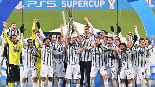 Supercoppa, Juventus-Napoli 2-0: Ronaldo e Morata gol. Insigne, rigore fatale