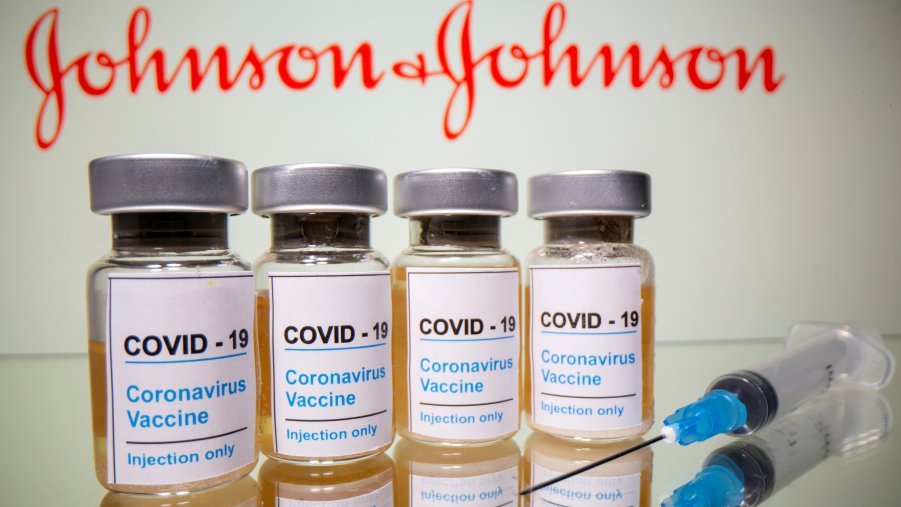 Vaccino antiCovid, Johnson & Johnson presenta richiesta autorizzazione: efficace al 66 per cento