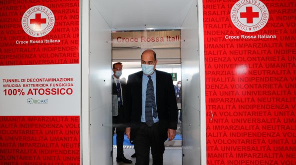 L’ira del Pd: “A noi restano i cocci”