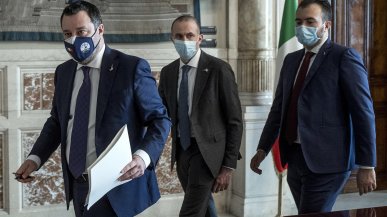 Governo: dopo Salvini arriva il sì di Grillo. Draghi al bivio Lega-giallorossi
