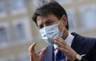 Conte: sarò fuori dal governo, no alla Lega. L'ipotesi di diventare presidente del M5s