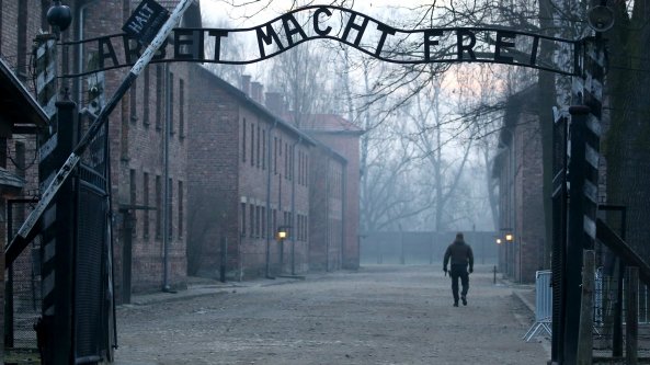 Processo alla Storia: in Polonia va alla sbarra la memoria della Shoah