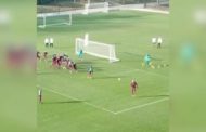 Ibrahimovic il 'ninja': gol in acrobazia in allenamento