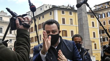 Verso il governo Draghi: Salvini molla l'alleata Meloni. E Giorgetti: 