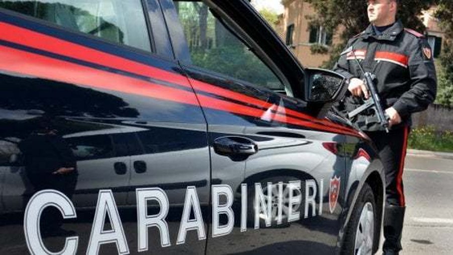Ventinovenne uccisa a coltellate nel Salento, fermato per omicidio il suo ex: era in fuga