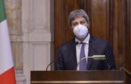 Crisi di governo, riparte il tavolo di Fico: deadline alle 13. E stasera va da Mattarella