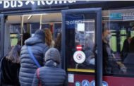 Roma, Il Campidoglio firma la proroga degli orari anti-Covid dei negozi