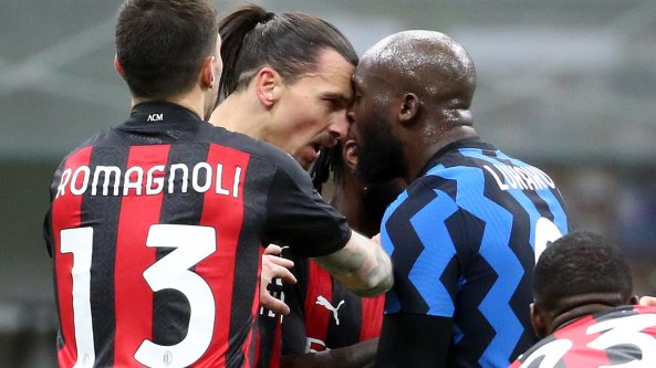 Rissa Ibrahimovic-Lukaku: discriminazione o semplici insulti, cosa rischiano i due attaccanti. Possibile lo stop a tempo